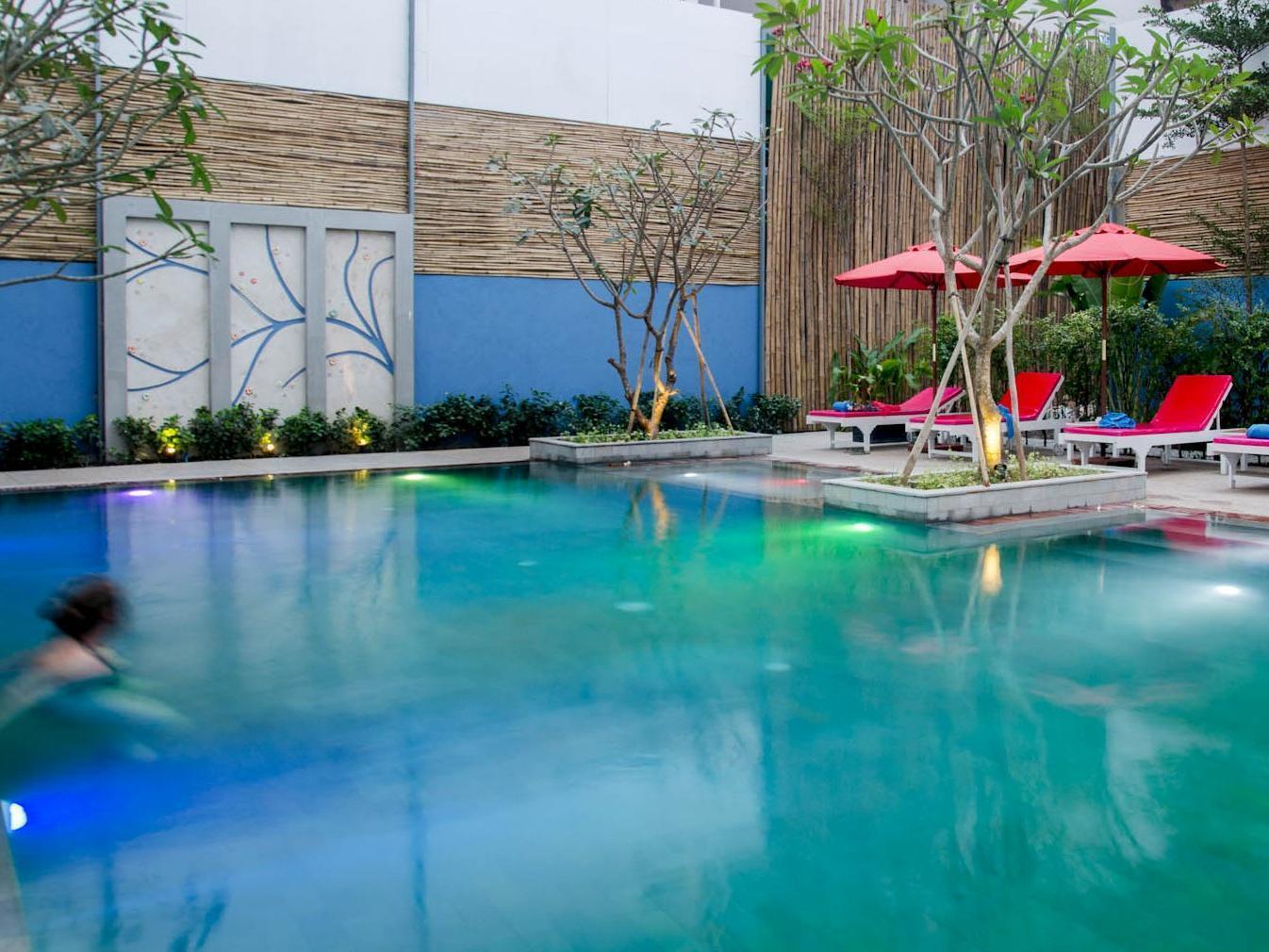 The Frangipani Living Arts Hotel And Spa Phnom Penh Exterior foto